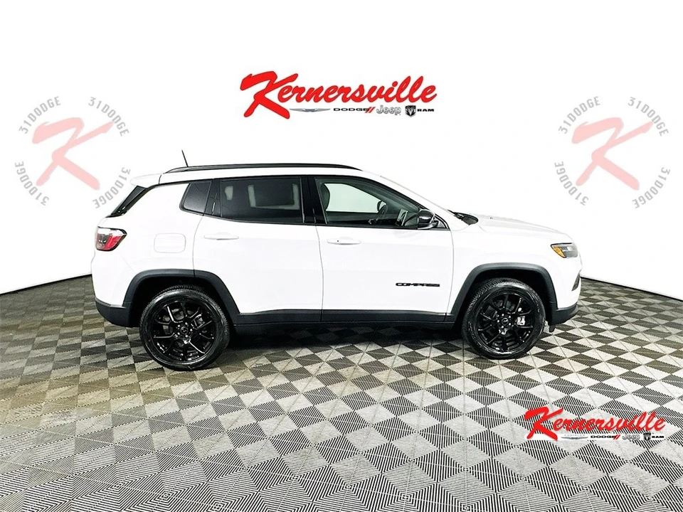 2026 Jeep Compass - Image 8 of 21