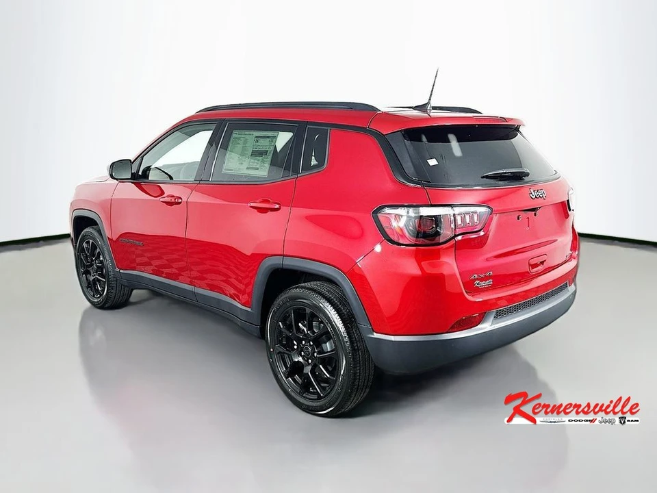 2026 Jeep Compass - Image 5 of 12