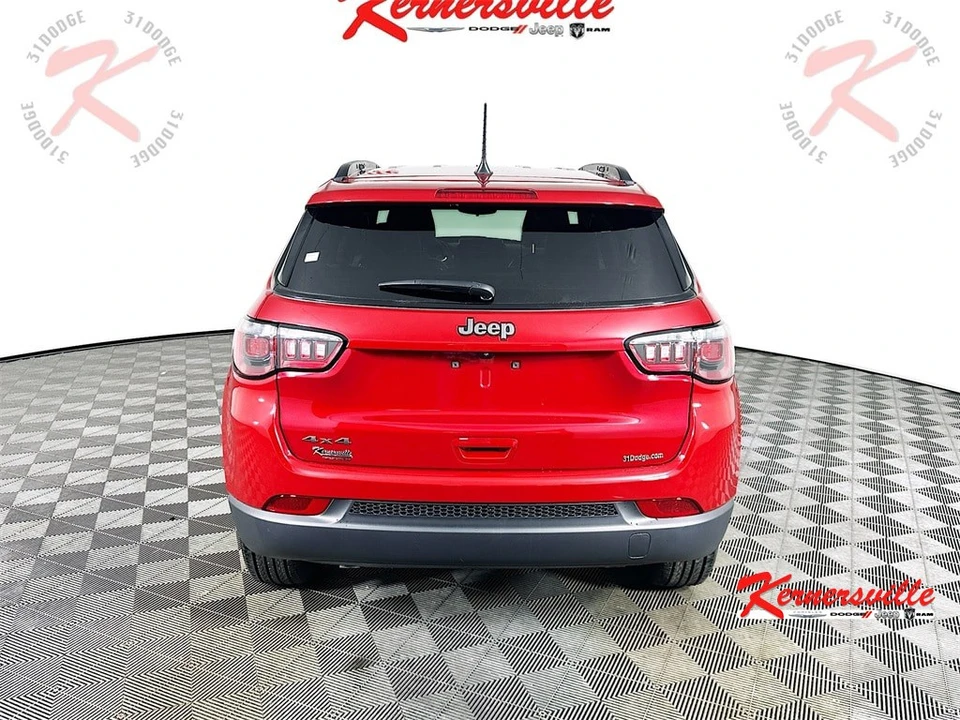 2026 Jeep Compass - Image 6 of 12
