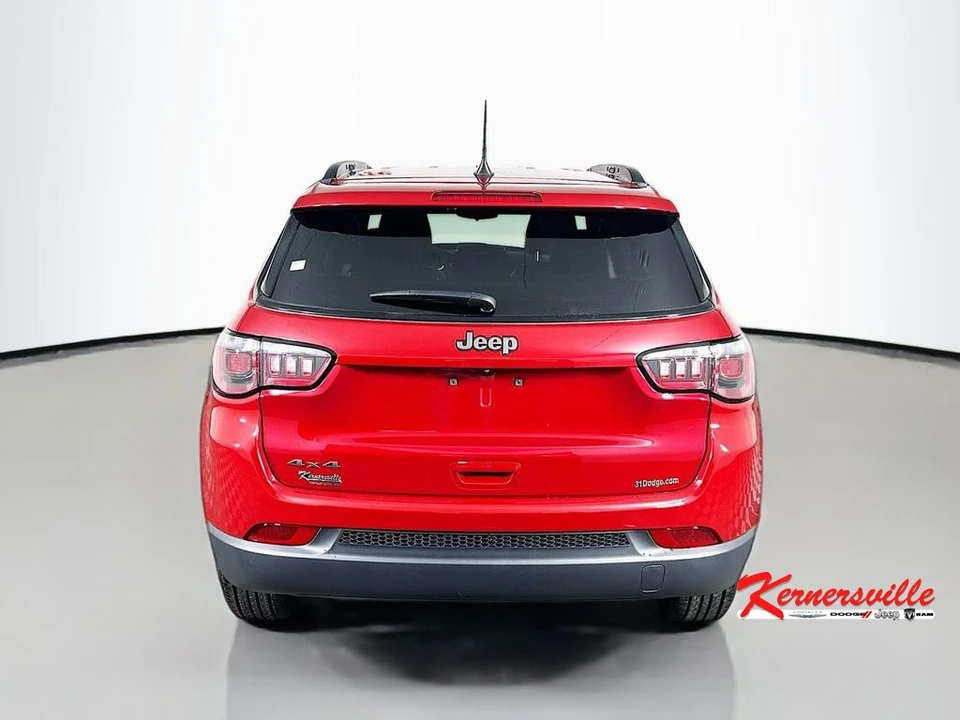 2026 Jeep Compass - Image 6 of 12