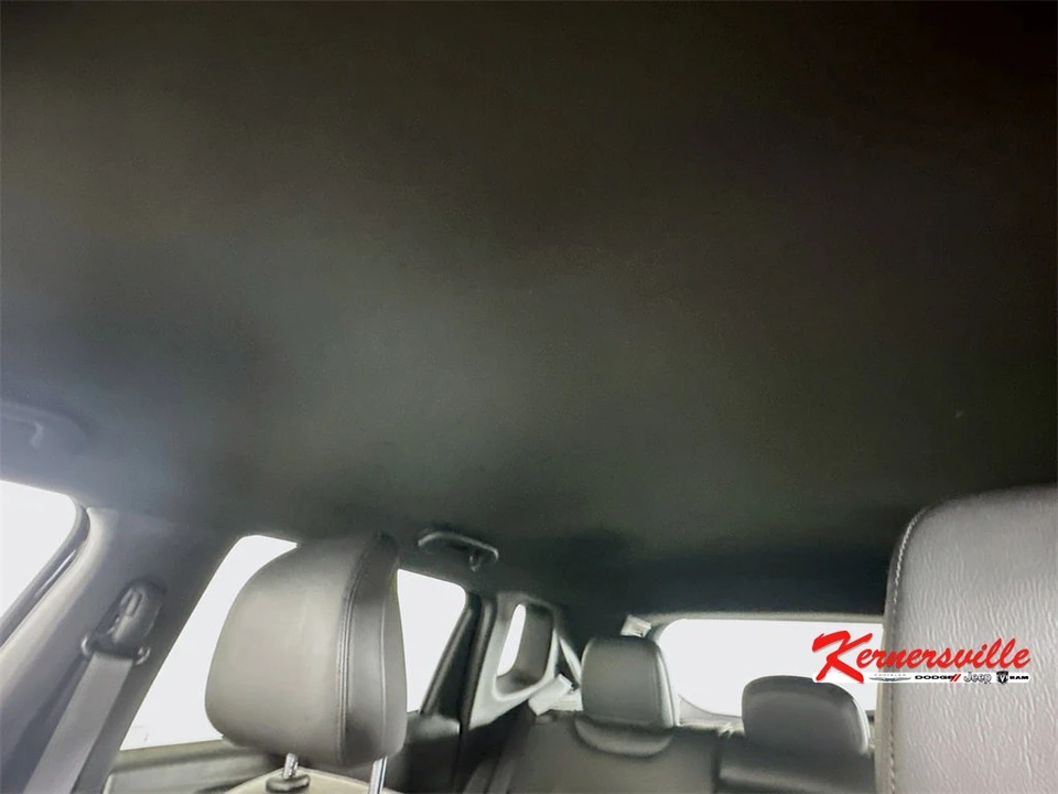 2026 Jeep Compass - Image 14 of 21