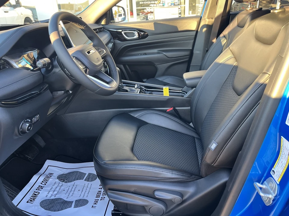 2026 Jeep Compass - Image 14 of 21