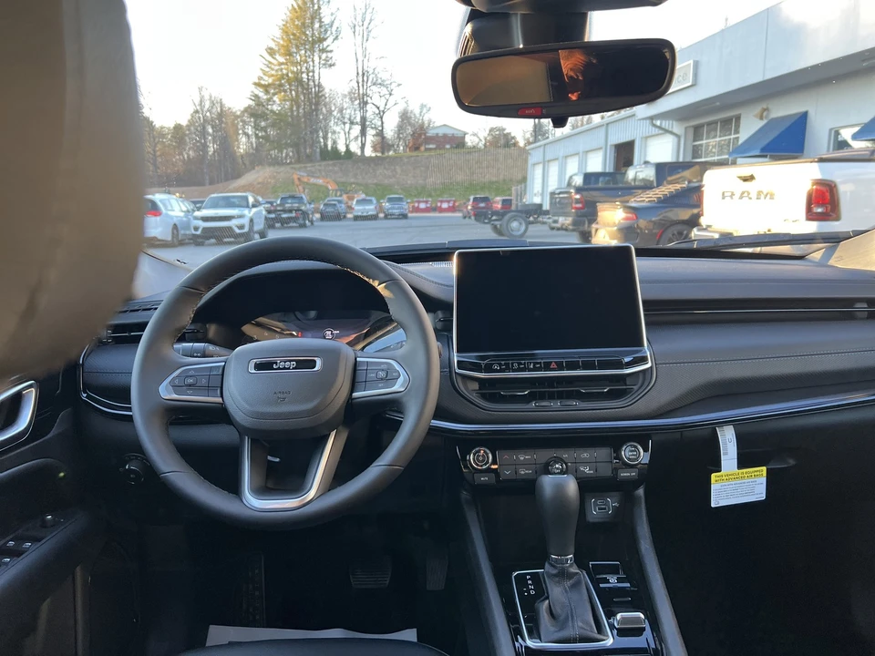 2026 Jeep Compass - Image 12 of 21
