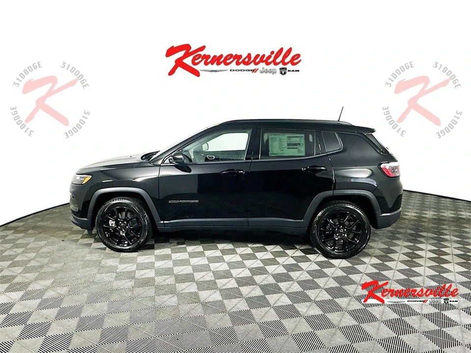 2026 Jeep Compass - Image 4 of 12