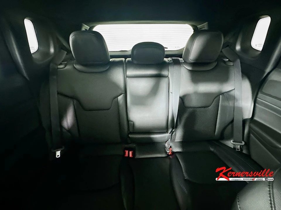 2026 Jeep Compass - Image 10 of 12