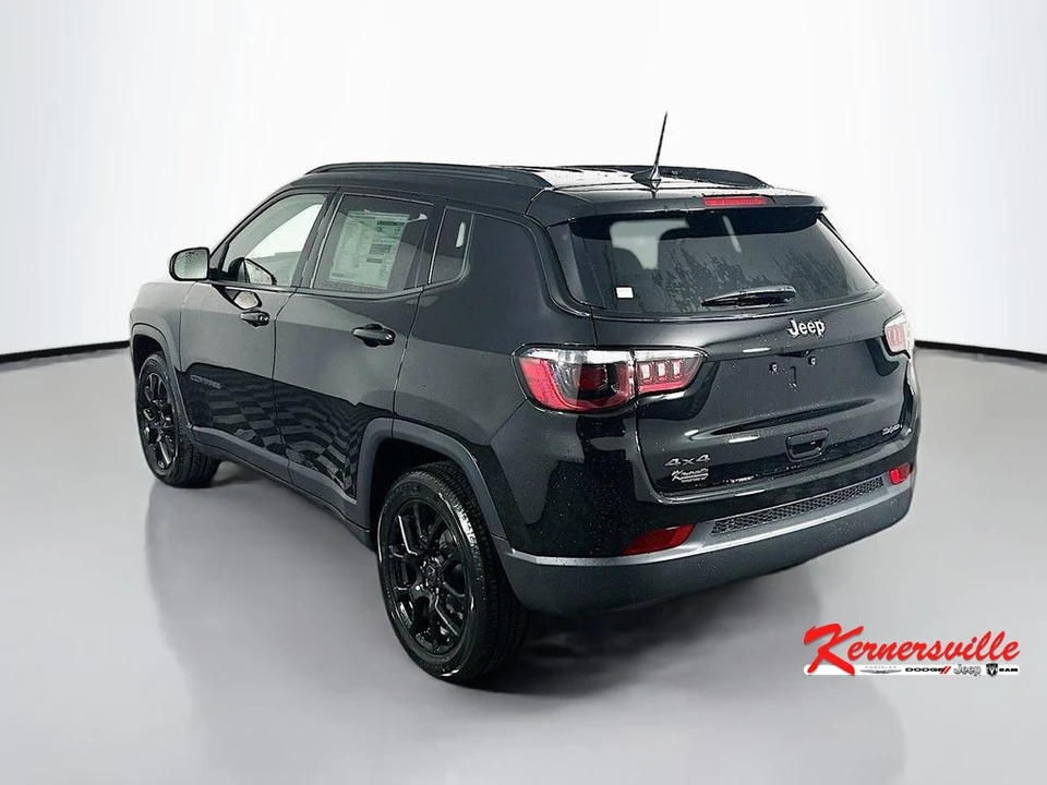 2026 Jeep Compass - Image 5 of 12