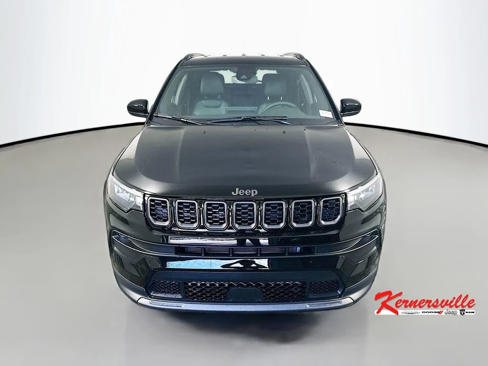 2026 Jeep Compass - Image 2 of 12
