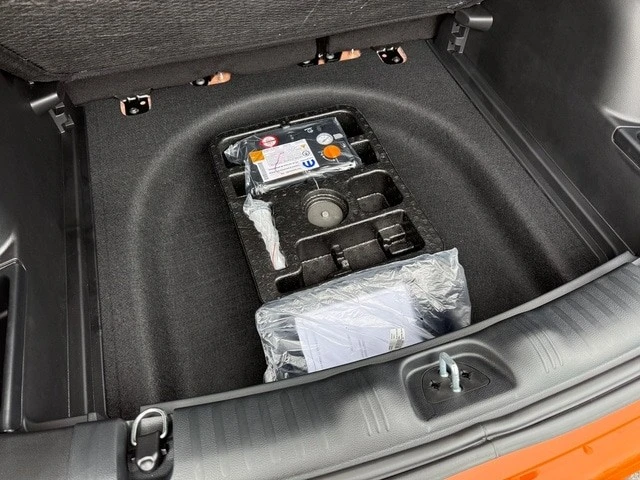 2026 Jeep Compass - Image 17 of 21