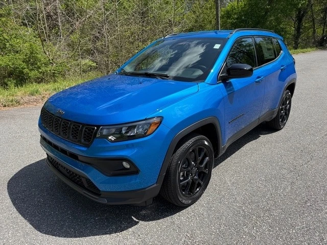 2026 Jeep Compass - Image 3 of 21