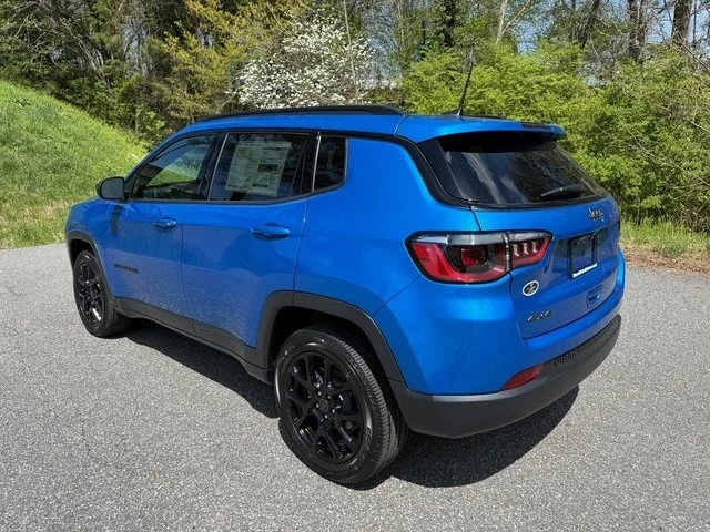 2026 Jeep Compass - Image 9 of 21