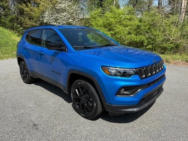 2026 Jeep Compass - Image 5 of 21
