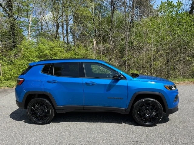 2026 Jeep Compass - Image 6 of 21