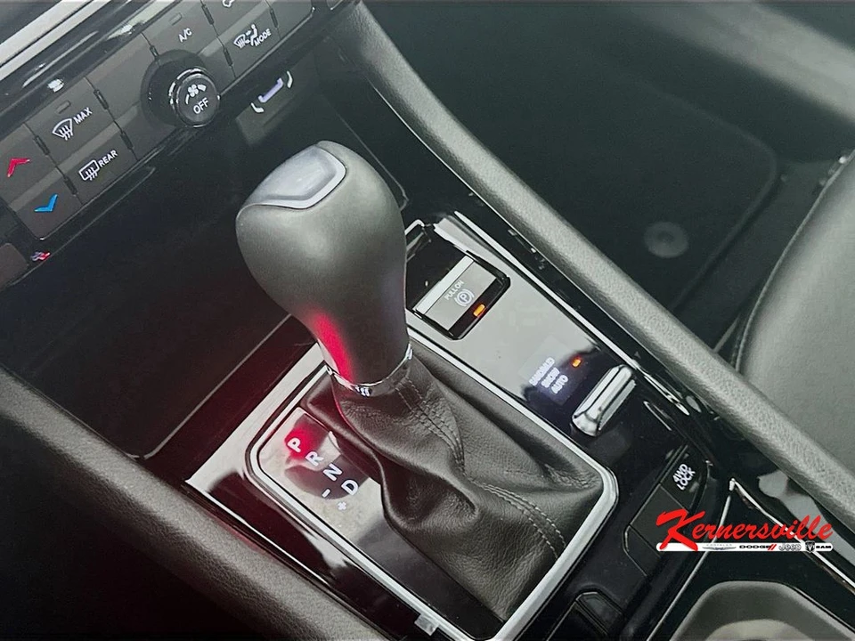 2026 Jeep Compass - Image 13 of 21