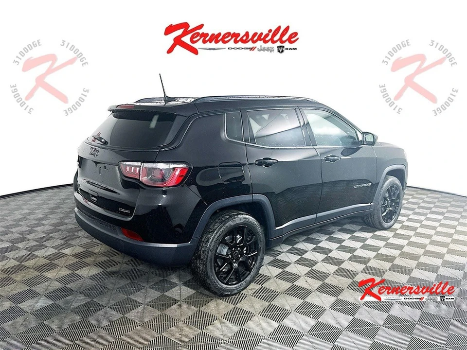 2026 Jeep Compass - Image 7 of 21