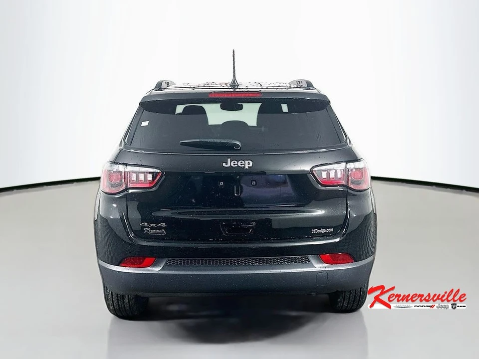 2026 Jeep Compass - Image 6 of 12