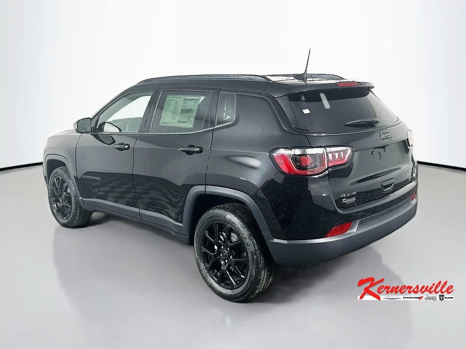 2026 Jeep Compass - Image 5 of 12