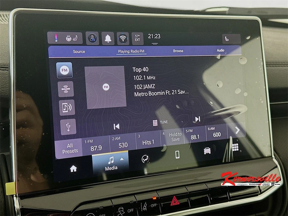 2026 Jeep Compass - Image 13 of 21