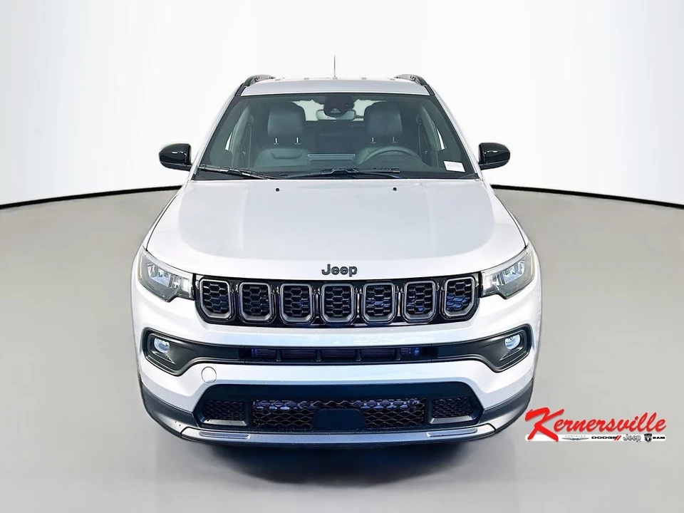 2026 Jeep Compass - Image 2 of 12