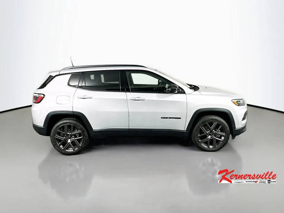 2026 Jeep Compass - Image 8 of 12