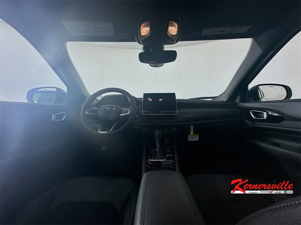 2026 Jeep Compass - Image 9 of 12