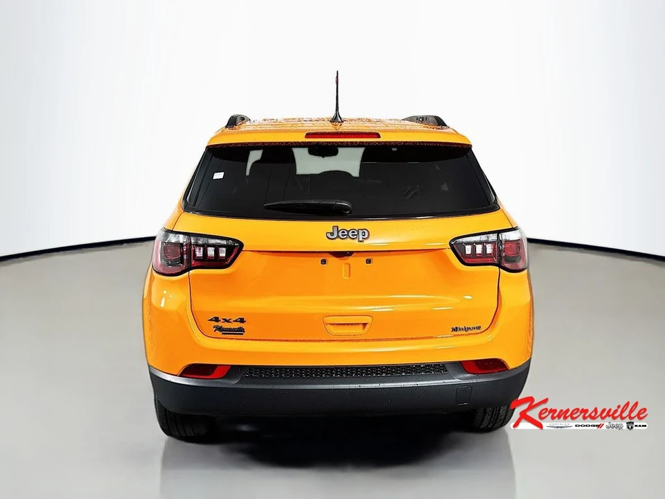 2026 Jeep Compass - Image 6 of 12