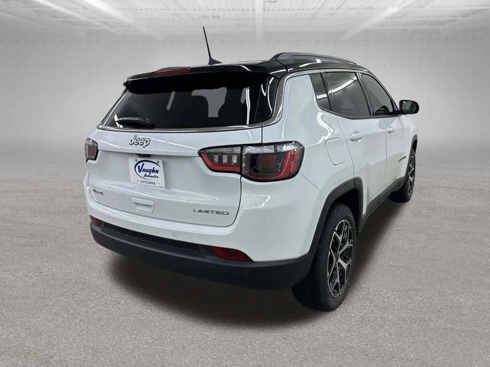 2026 Jeep Compass - Image 11 of 12