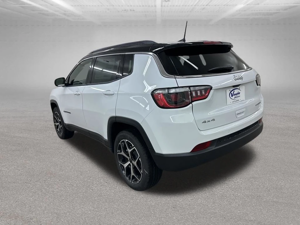2026 Jeep Compass - Image 7 of 12