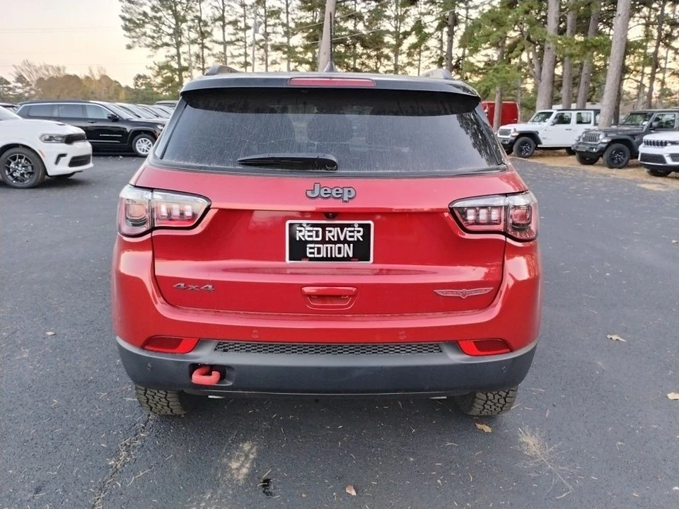 2026 Jeep Compass - Image 6 of 12