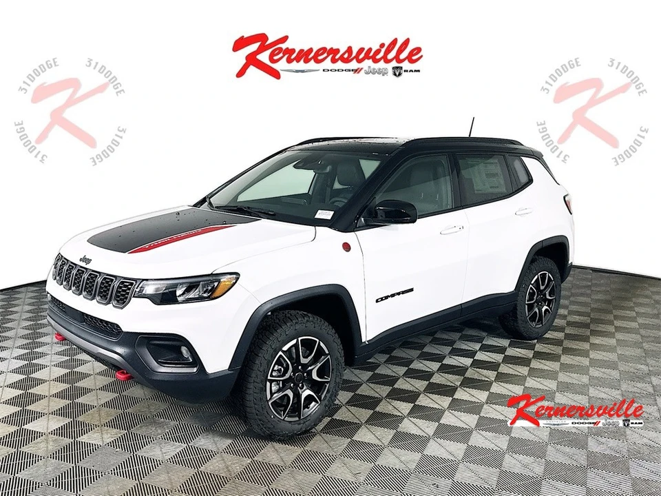 2026 Jeep Compass - Image 3 of 21