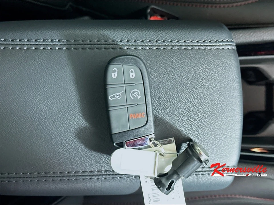 2026 Jeep Compass - Image 20 of 21