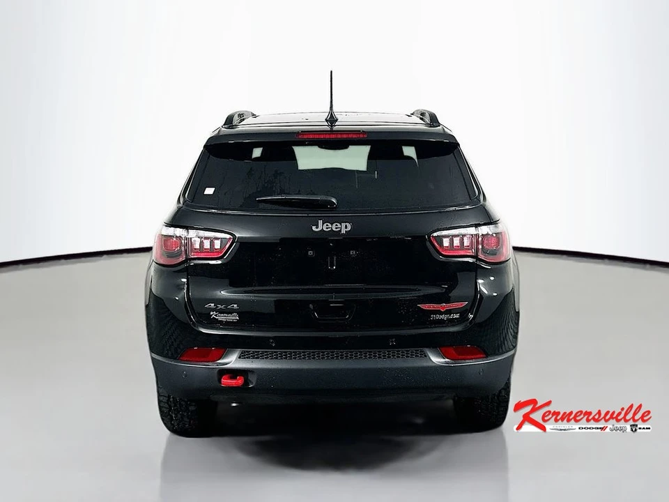 2026 Jeep Compass - Image 6 of 12