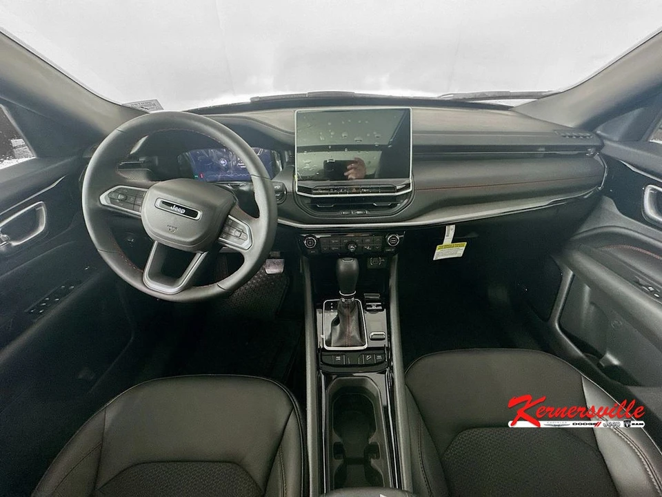 2026 Jeep Compass - Image 9 of 12
