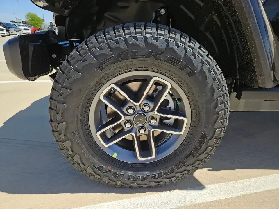2026 Jeep JT Gladiator - Image 19 of 19