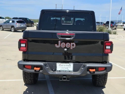 2026 Jeep JT Gladiator - Image 5 of 12