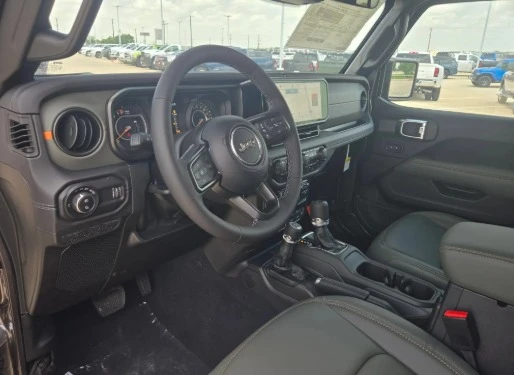 2026 Jeep JT Gladiator - Image 2 of 11
