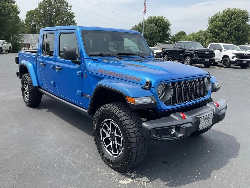 2026 Jeep JT Gladiator - Image 3 of 10