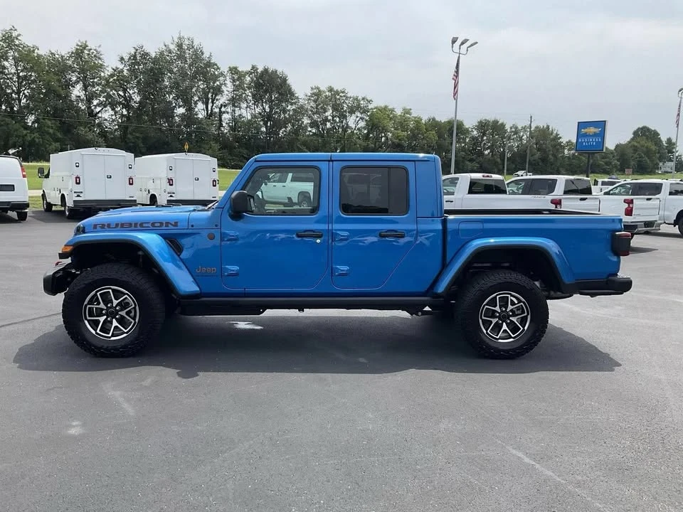2026 Jeep JT Gladiator - Image 4 of 10