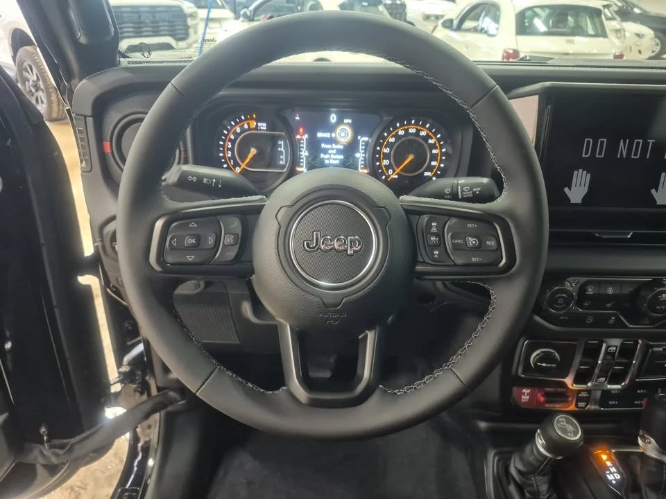 2026 Jeep JT Gladiator - Image 12 of 19