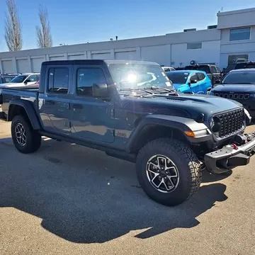 2026 Jeep Gladiator Shadow Ops