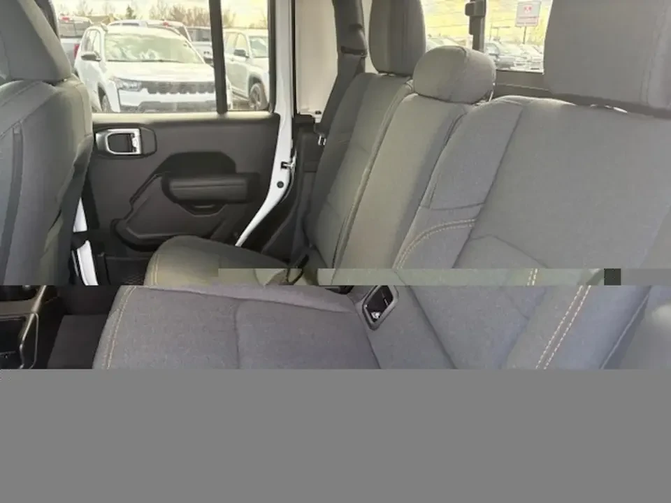 2026 Jeep JT Gladiator - Image 12 of 19