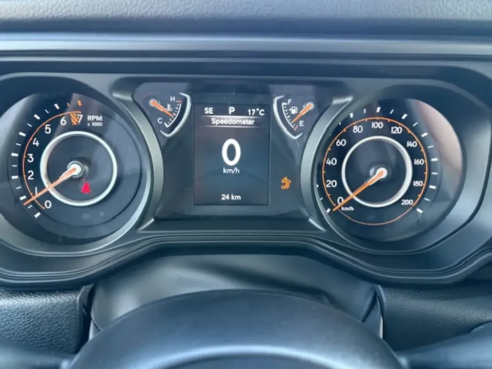 2026 Jeep JT Gladiator - Image 13 of 19