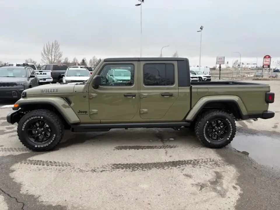 2026 Jeep JT Gladiator - Image 7 of 19