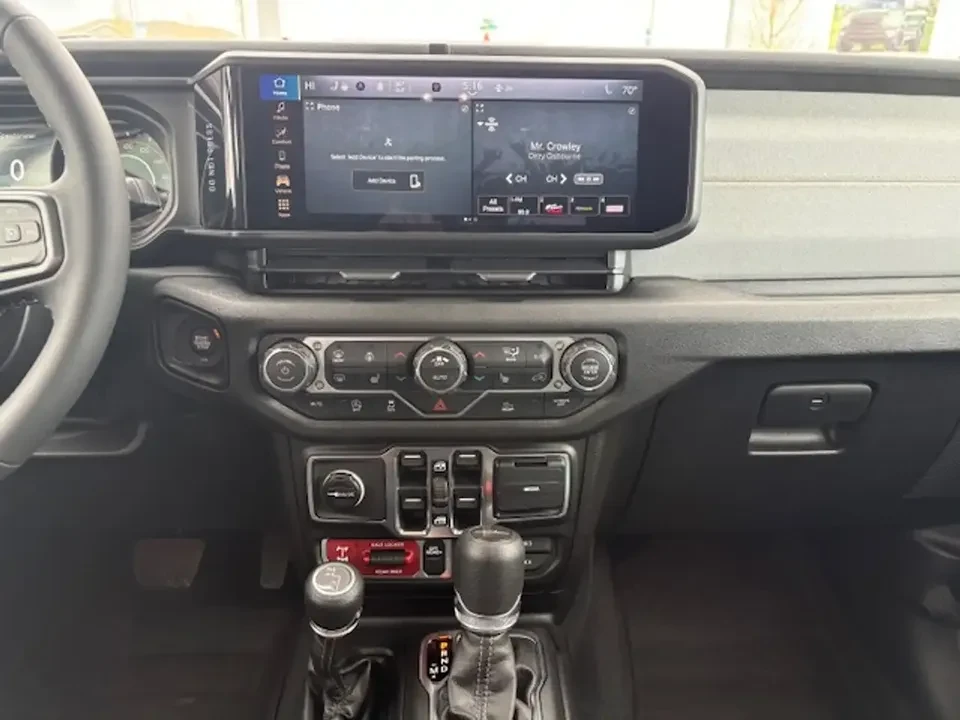2026 Jeep JT Gladiator - Image 15 of 19