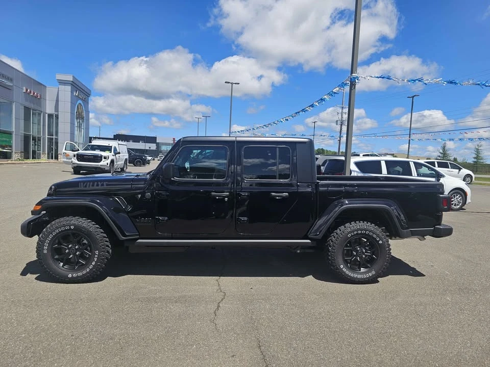2026 Jeep JT Gladiator - Image 9 of 21