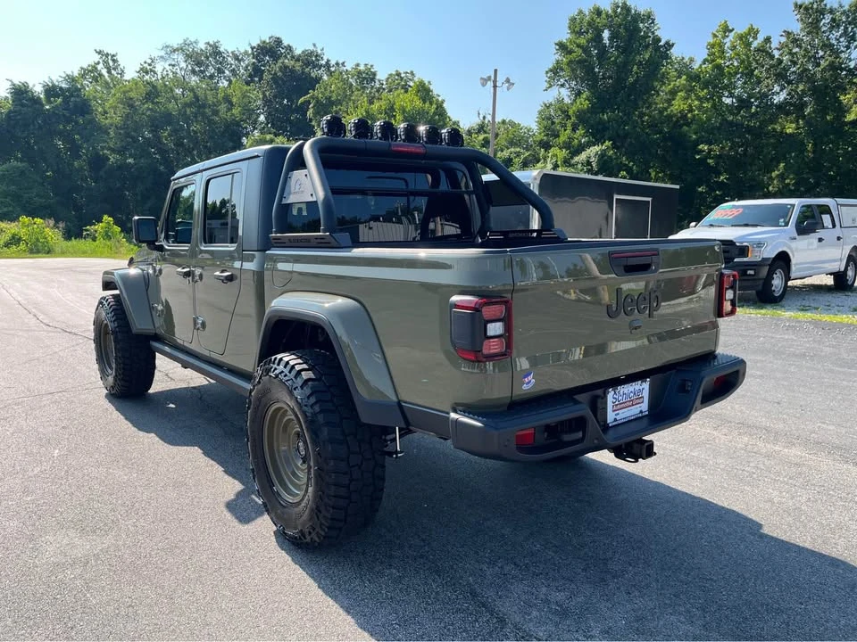 2026 Jeep JT Gladiator - Image 4 of 10