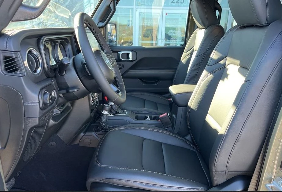 2026 Jeep JT Gladiator - Image 3 of 20