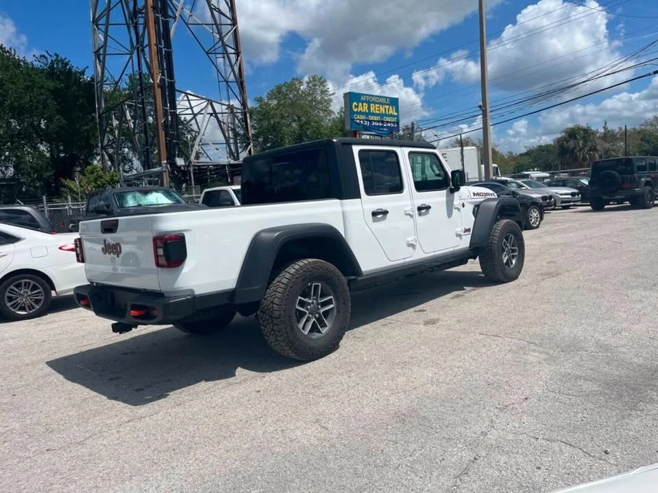 2026 Jeep JT Gladiator - Image 5 of 20