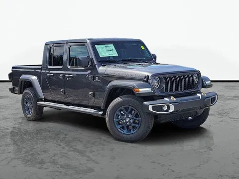 2026 Jeep Gladiator 85th Anniversary Edition Crew Cab 4WD