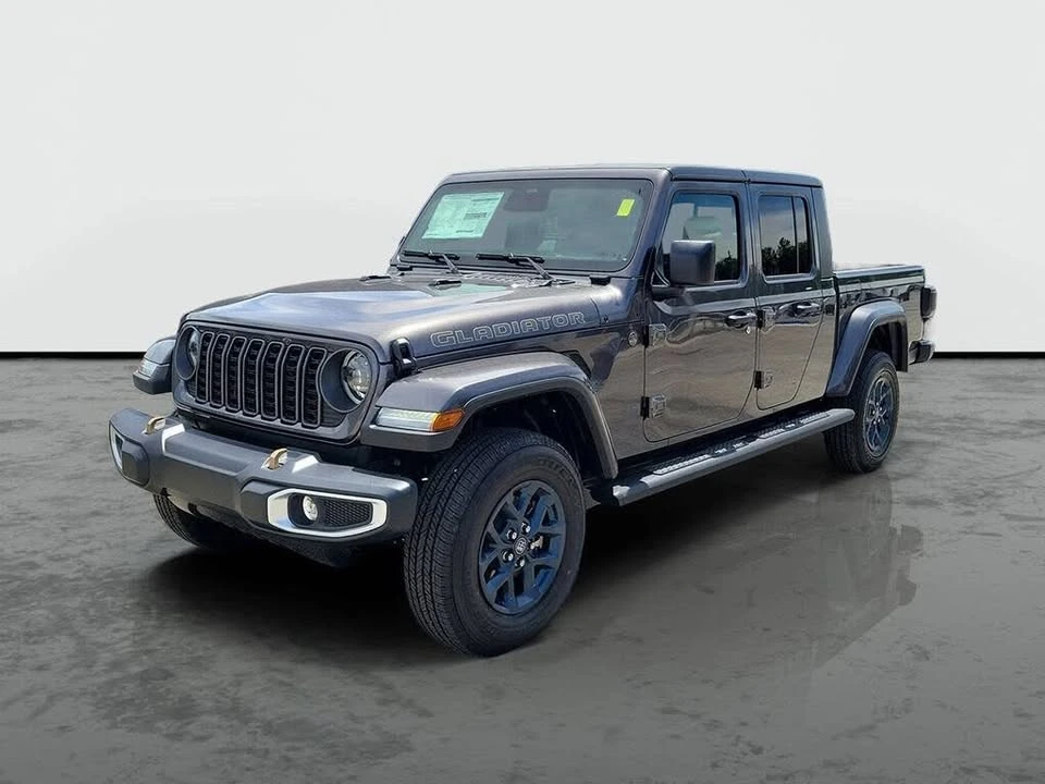 2026 Jeep JT Gladiator - Image 5 of 6