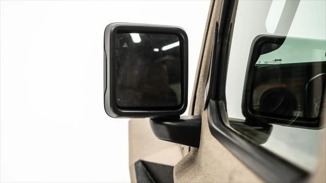 2026 Jeep JT Gladiator - Image 18 of 31